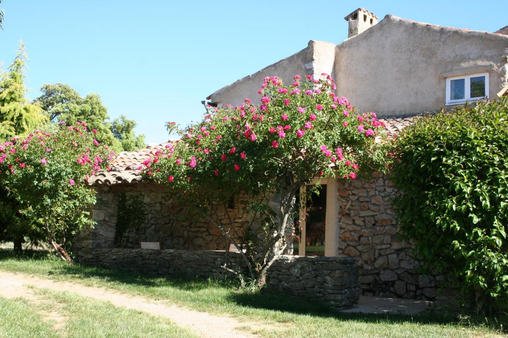 Domaine De La Blaque - B&B Varages Exterior photo